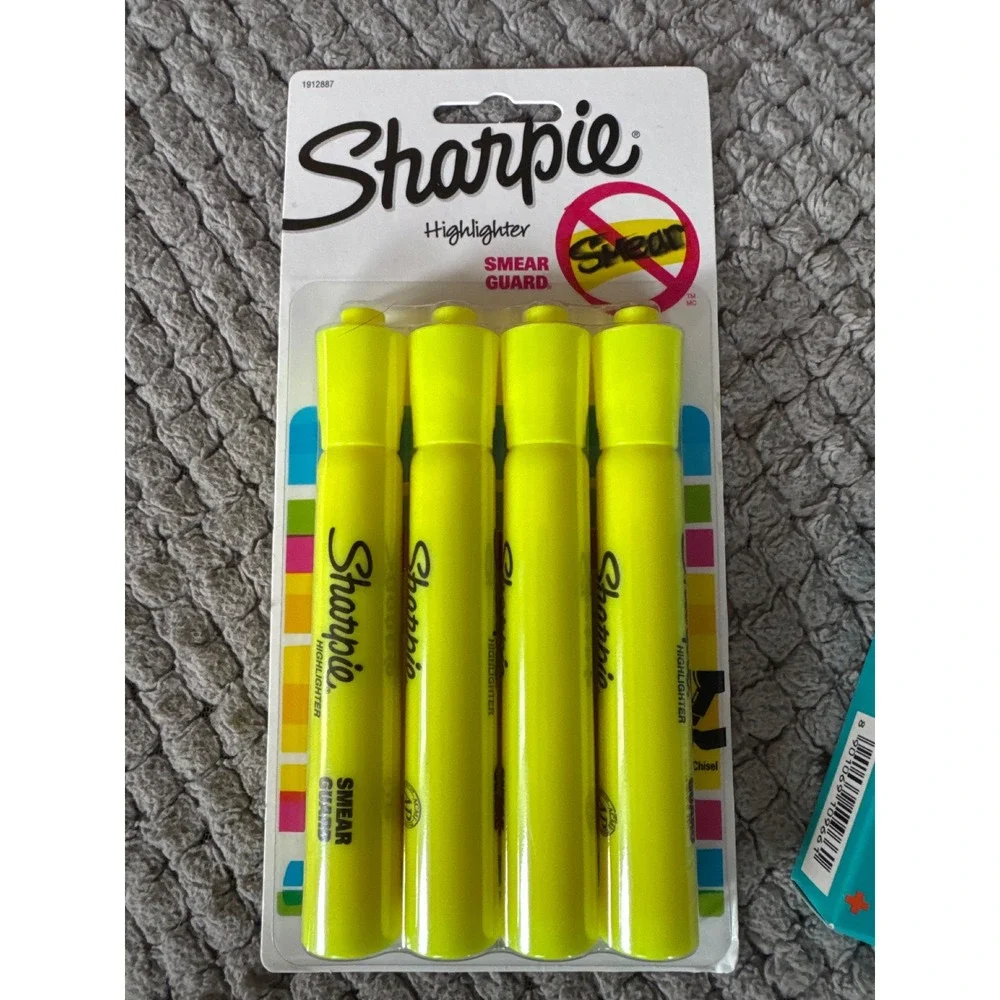 Sharpie and Pen+Gear Highlighter Bulk Set 20 Count Chisel Tip Neon Assorted